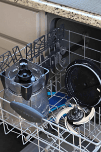 How to Clean a Ninja Blender (The Simple Way) - Simplicity and a Starter