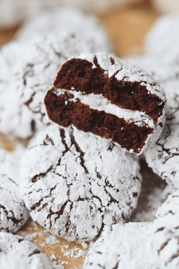 sourdough crinkle cookie