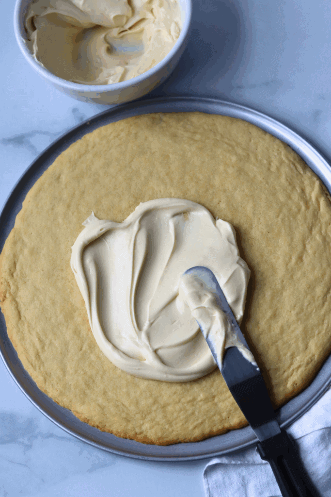 cookie crust with cream cheese frosting