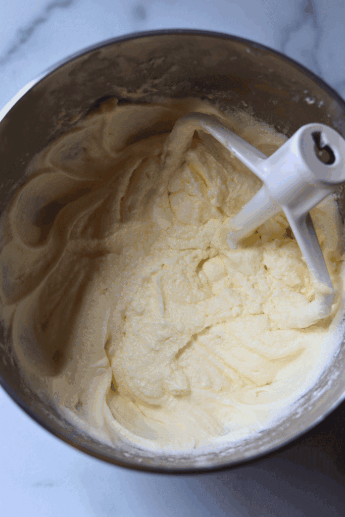 smoothen mixed sugar and butter in stand mixer