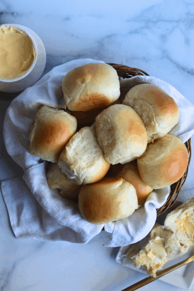 Sourdough Discard Dinner Rolls