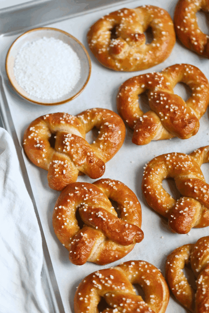 sourdough pretzels with dip