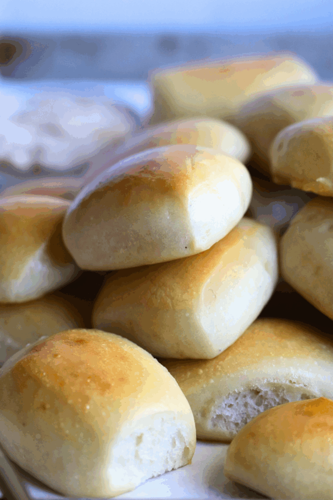 sourdough Texas roadhouse dinner rolls