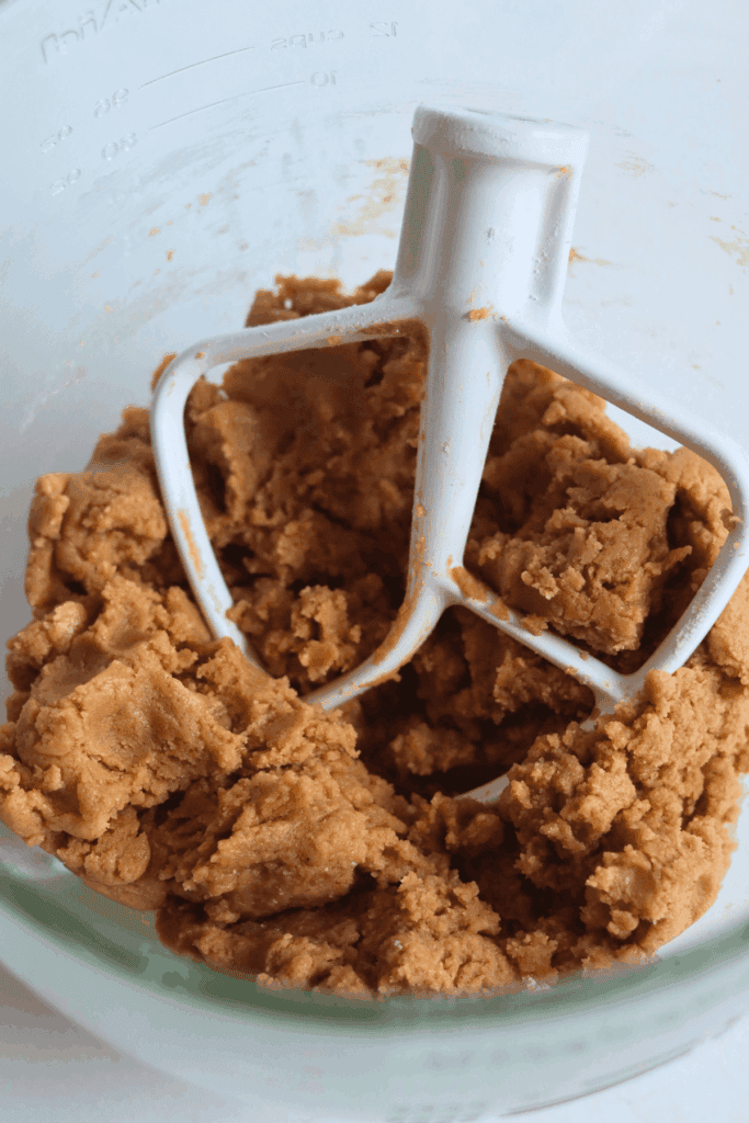 Mixed wet and dry ingredients
